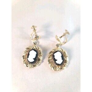 Vintage Goldtone Black & White Cameo Drop Earrings Screw Back
